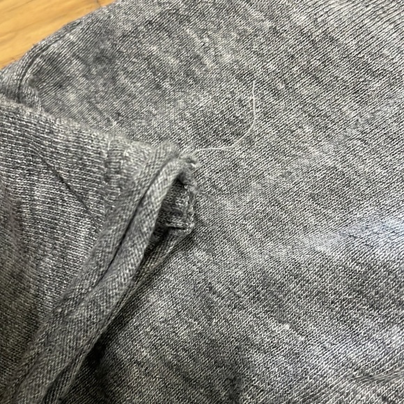 Graphic tee - Picture 4 of 4